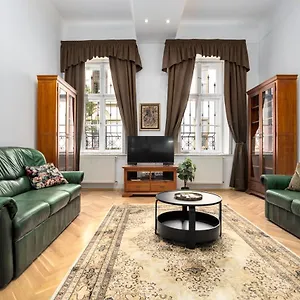 emerald-suite-at-budapest.inbudapesthotels.com/